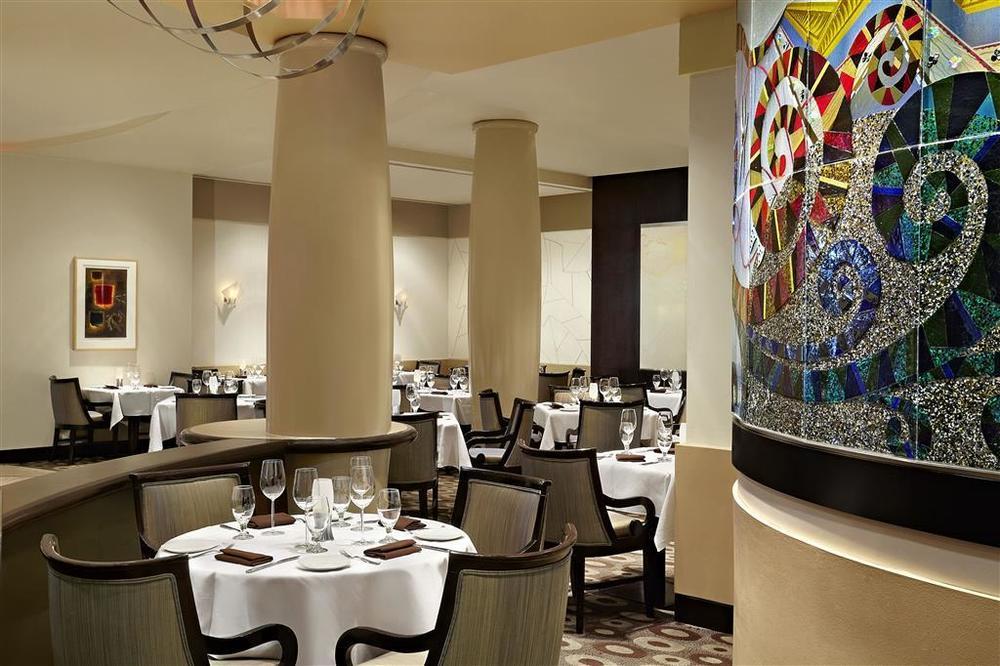 โรงแรมเชอราตัน คาวาเลียร์ แคลกรี คาลการี ร้านอาหาร รูปภาพ